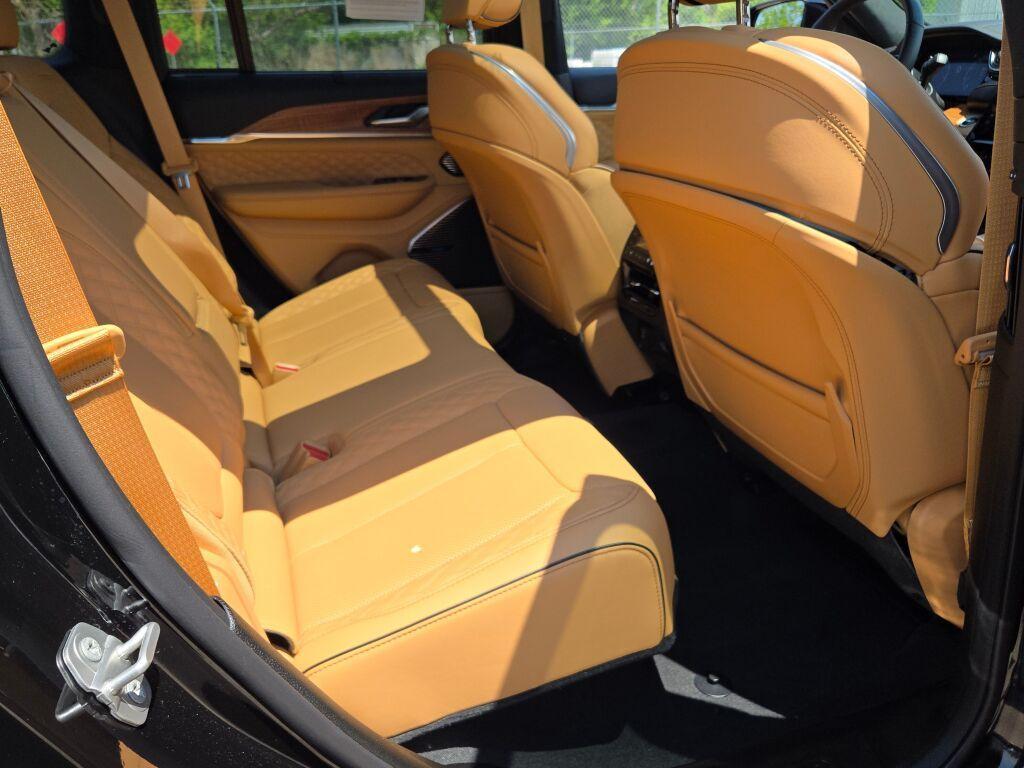 used 2025 Jeep Grand Cherokee car, priced at $57,804