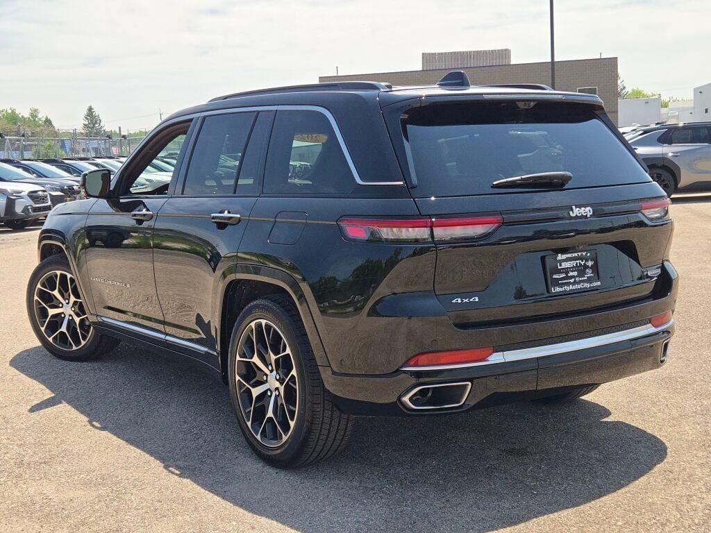 used 2025 Jeep Grand Cherokee car, priced at $57,804
