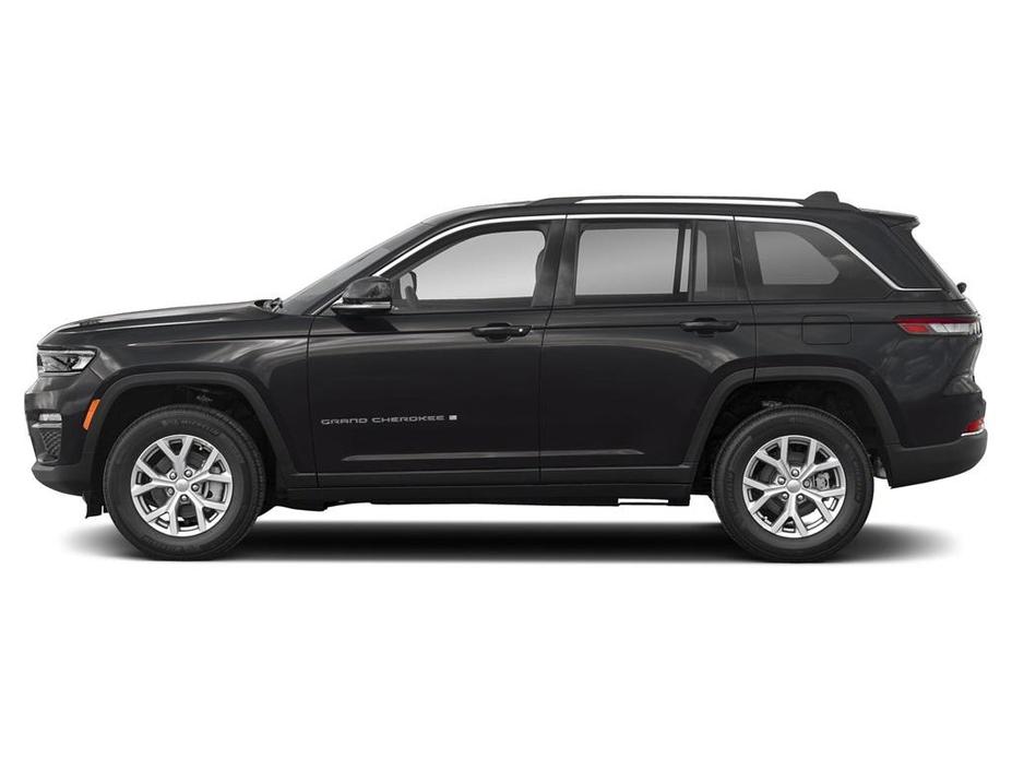 used 2022 Jeep Grand Cherokee car, priced at $33,748