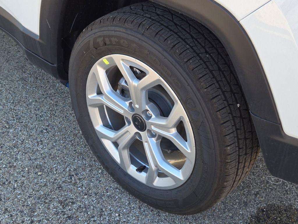 new 2025 Jeep Compass car, priced at $29,765