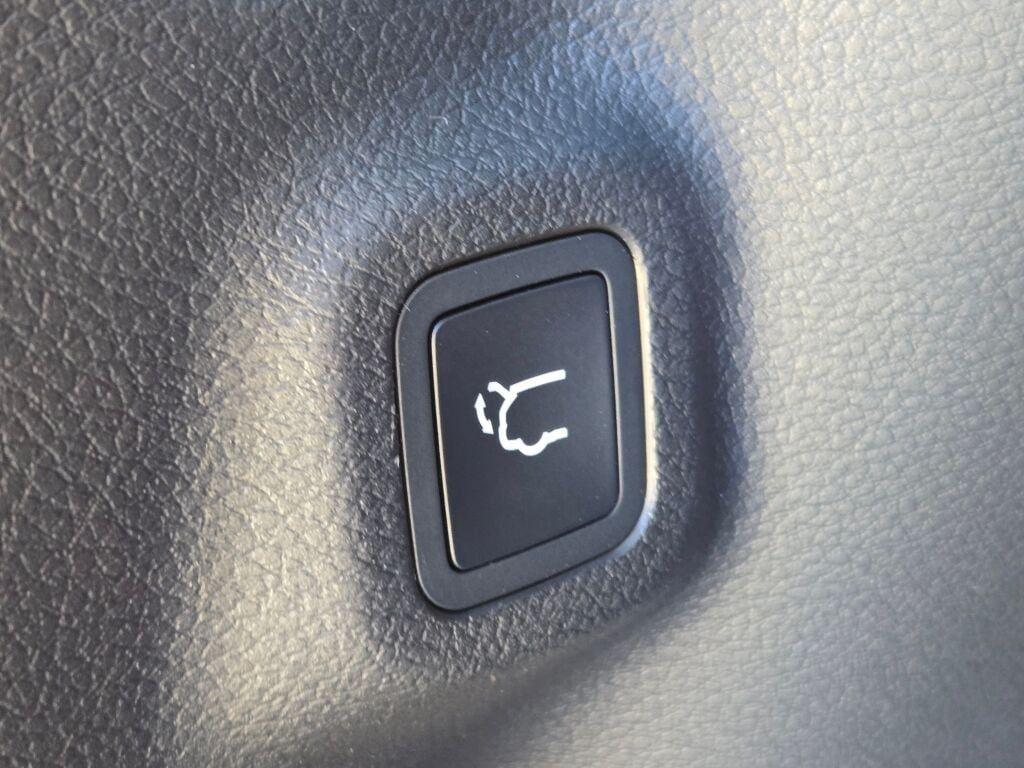 new 2026 Jeep Compass car, priced at $31,350