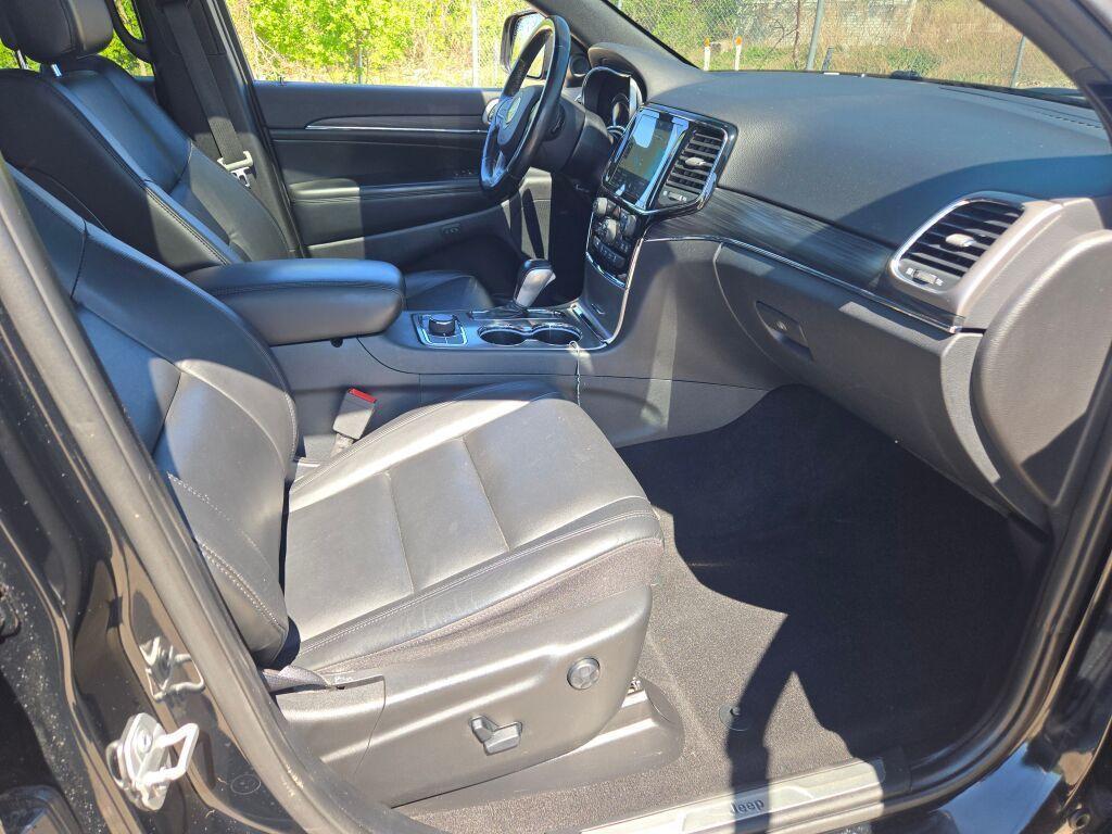 used 2020 Jeep Grand Cherokee car, priced at $24,681
