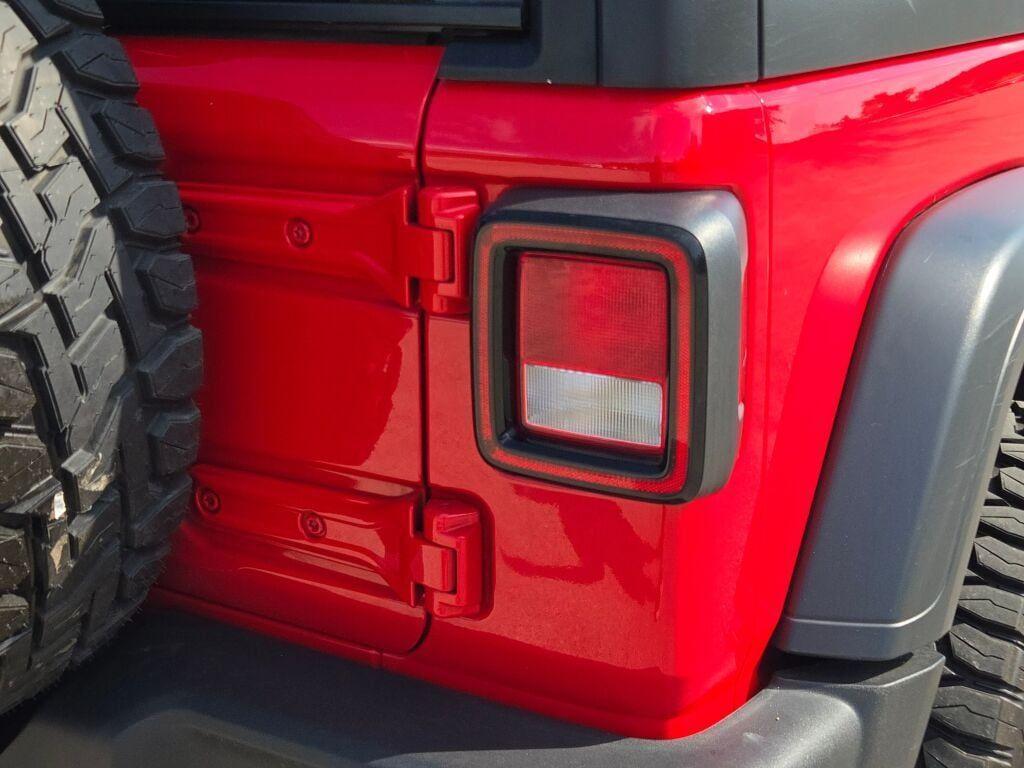 used 2018 Jeep Wrangler Unlimited car, priced at $16,953