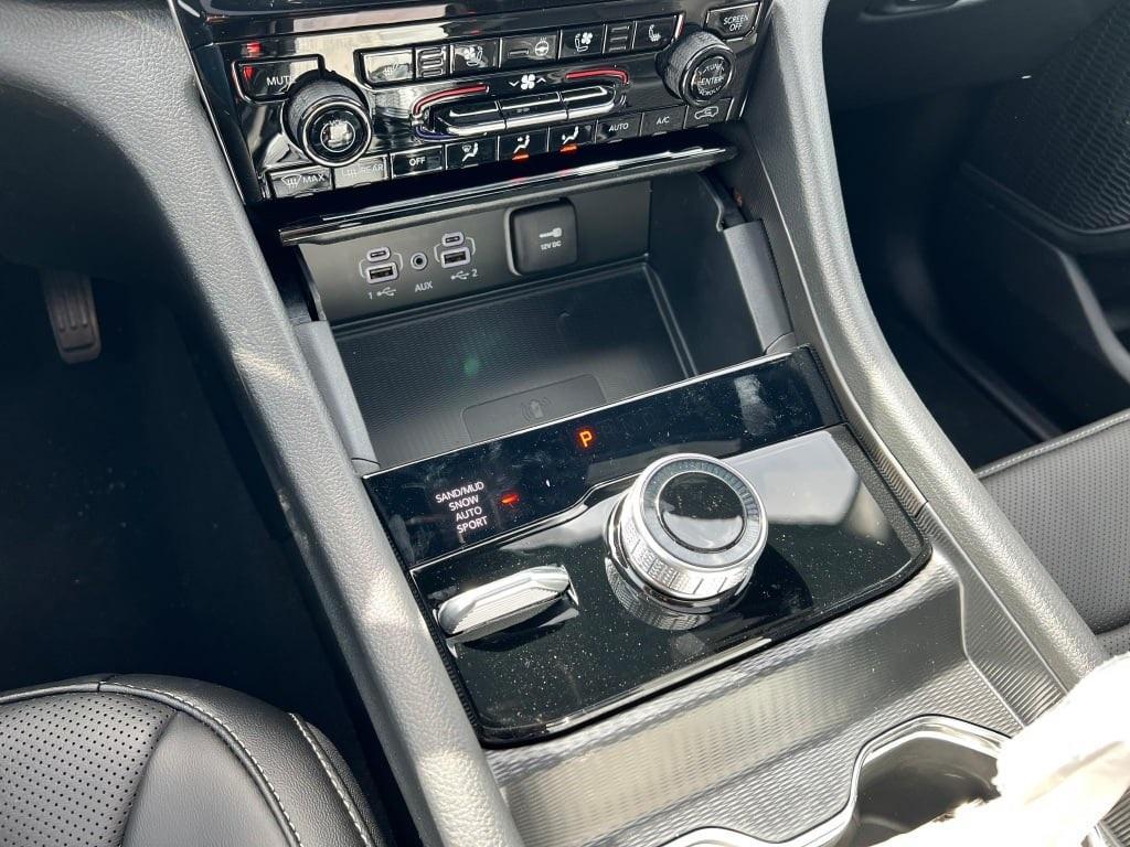 new 2025 Jeep Grand Cherokee car, priced at $58,230