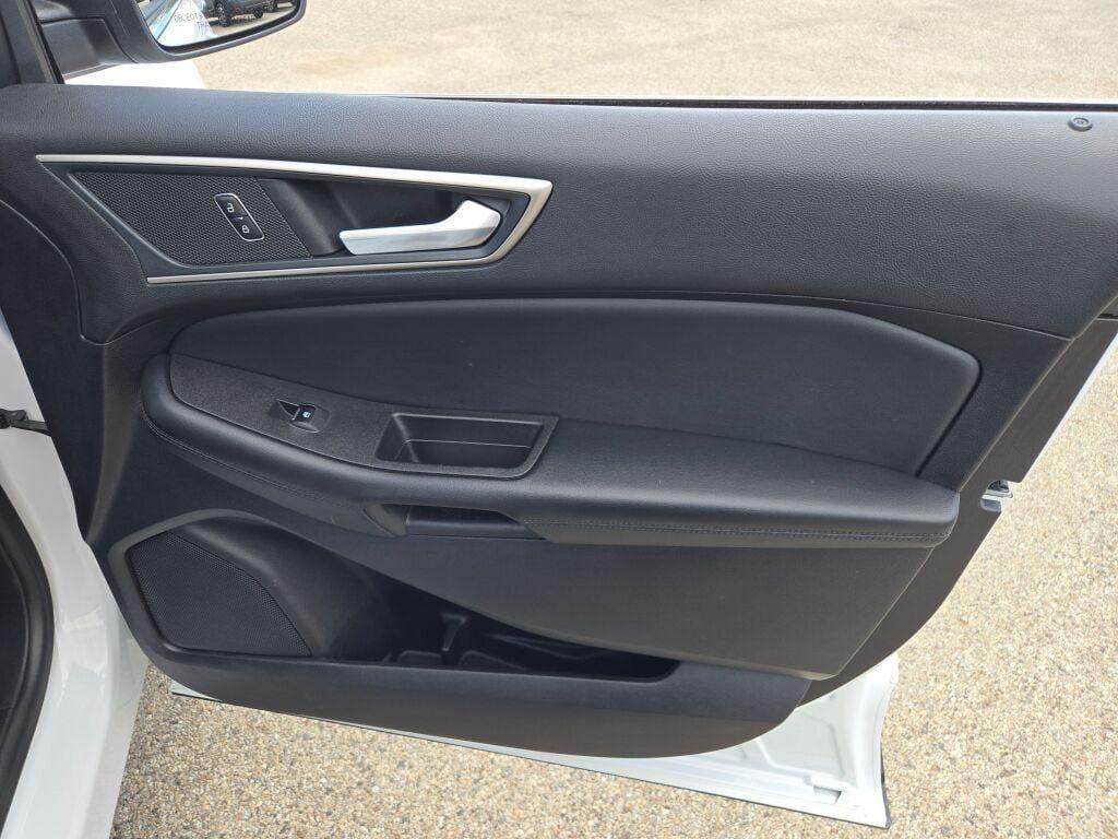 used 2024 Ford Edge car, priced at $23,816