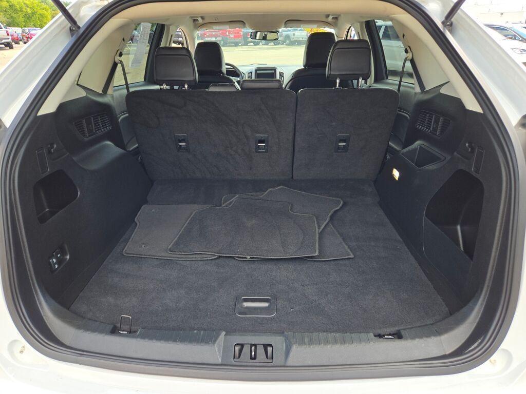 used 2024 Ford Edge car, priced at $23,816