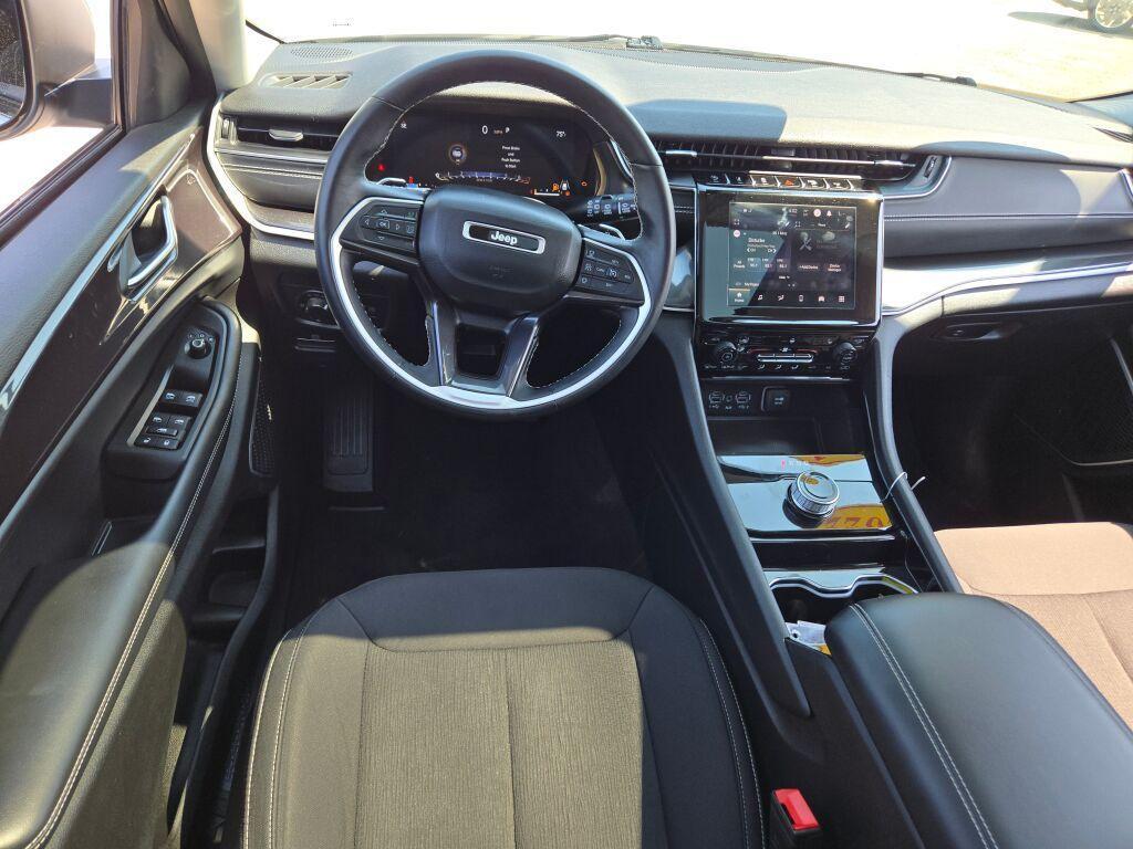 used 2022 Jeep Grand Cherokee car, priced at $32,909