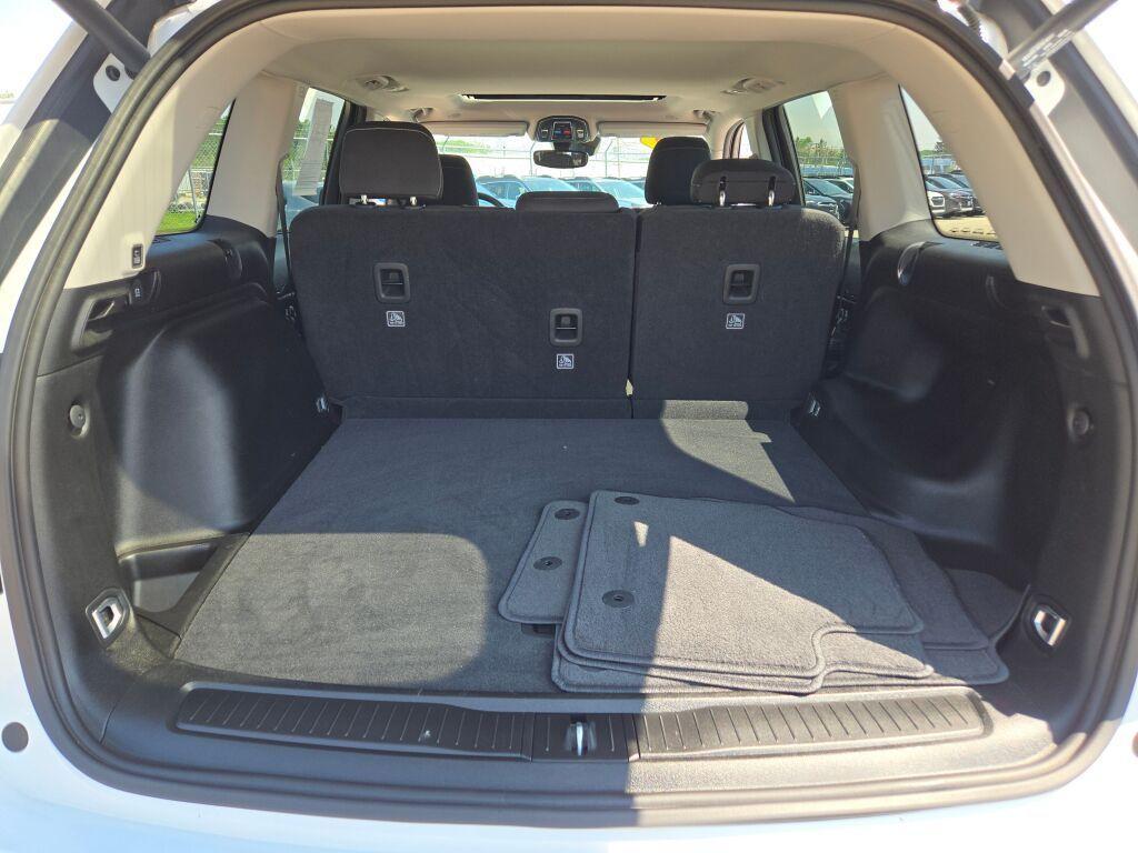 used 2022 Jeep Grand Cherokee car, priced at $32,909