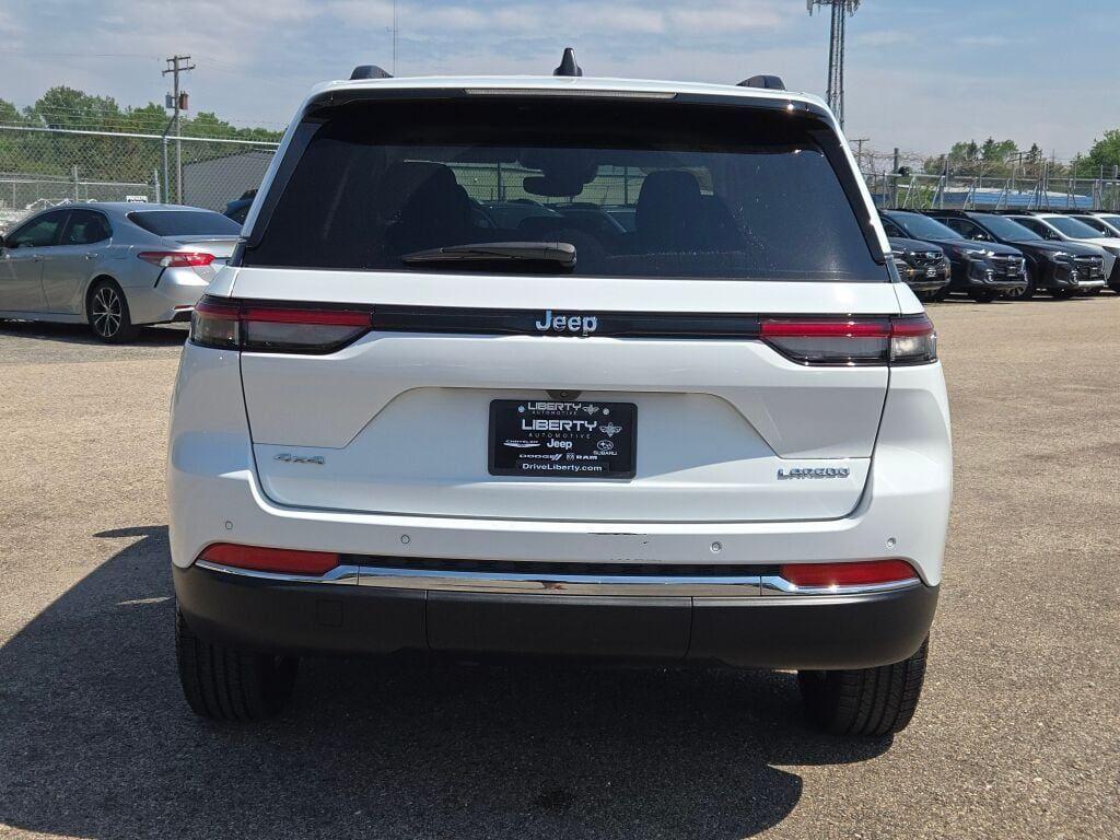 used 2022 Jeep Grand Cherokee car, priced at $32,909