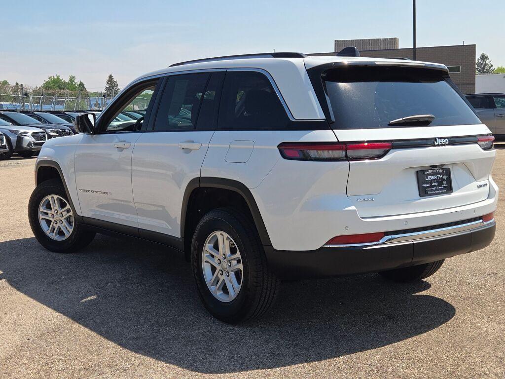 used 2022 Jeep Grand Cherokee car, priced at $32,909