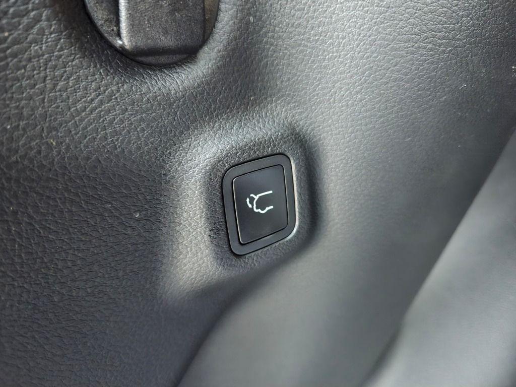 new 2025 Jeep Compass car, priced at $33,035