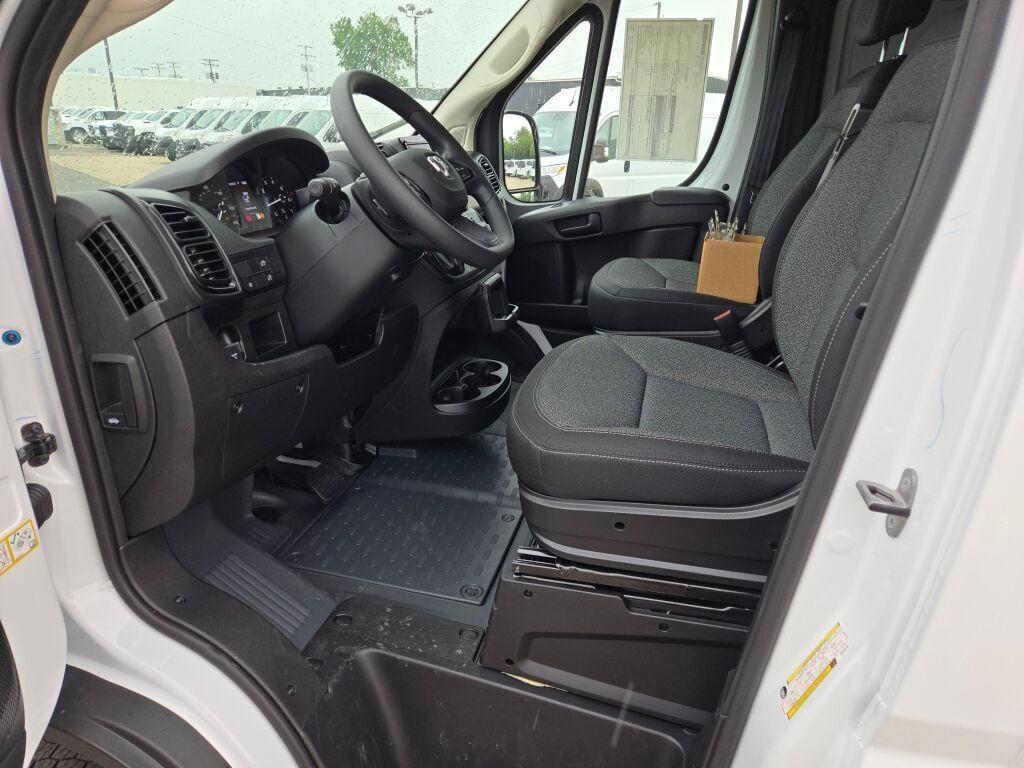 new 2025 Ram ProMaster 2500 car, priced at $47,399