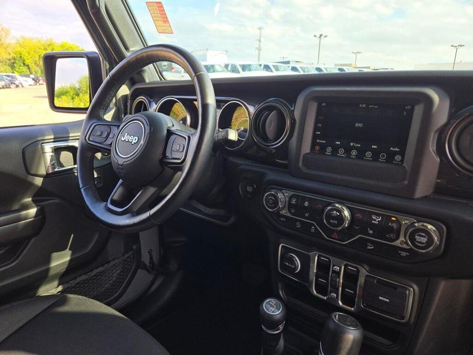 used 2021 Jeep Wrangler Unlimited car, priced at $35,992