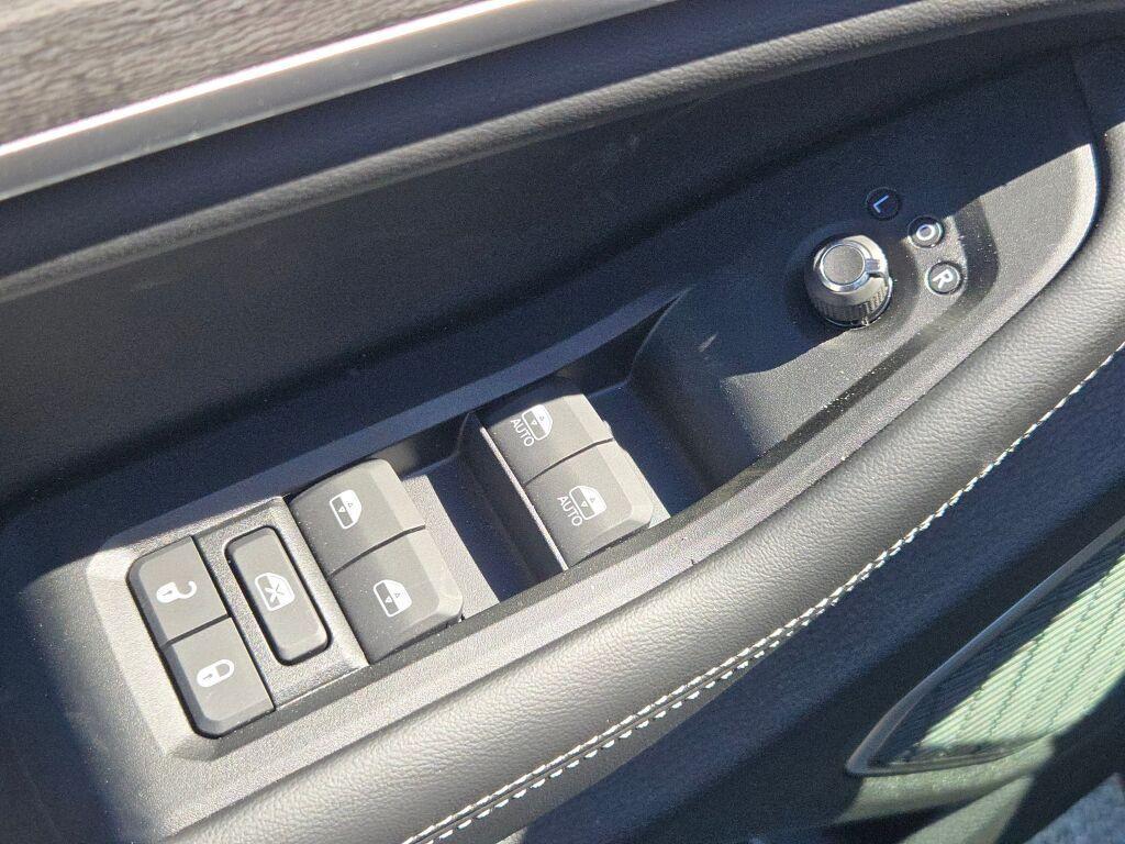 new 2025 Jeep Grand Cherokee L car, priced at $60,330