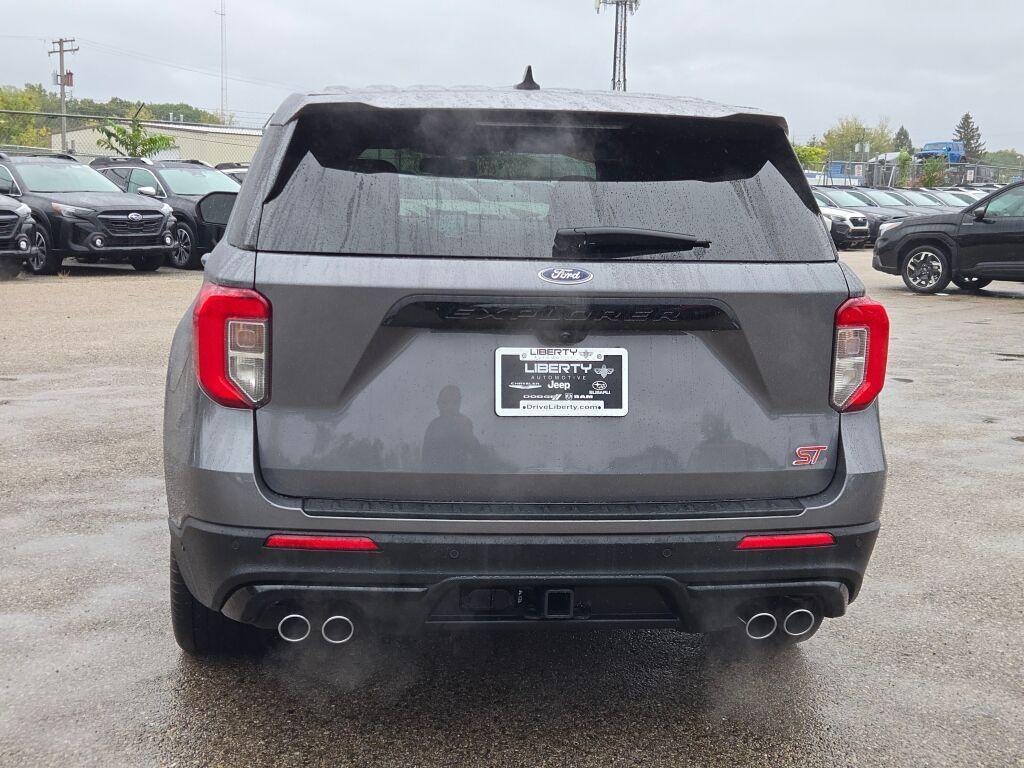 used 2022 Ford Explorer car, priced at $40,891