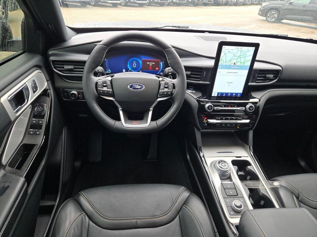 used 2022 Ford Explorer car, priced at $40,891
