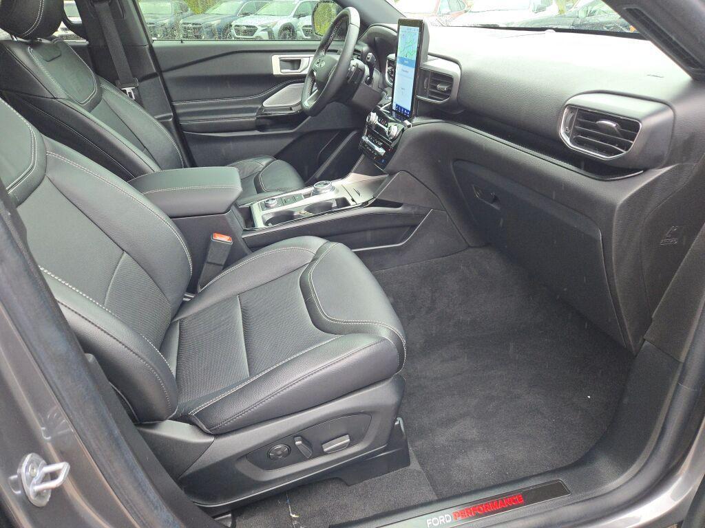 used 2022 Ford Explorer car, priced at $40,891