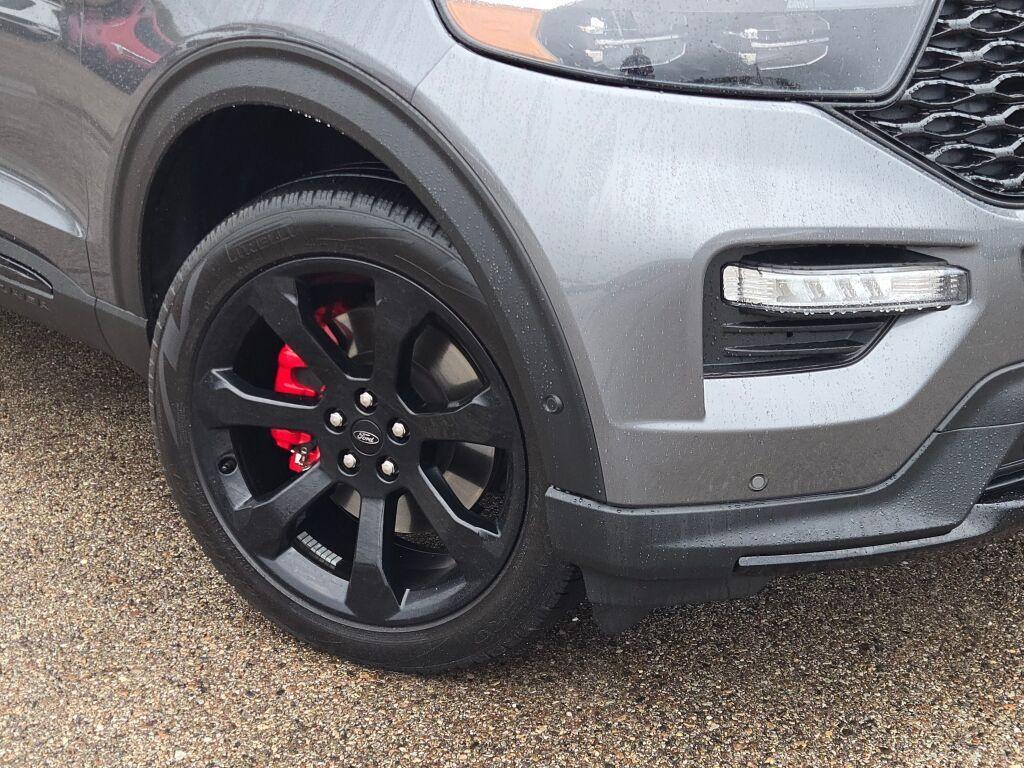 used 2022 Ford Explorer car, priced at $40,891