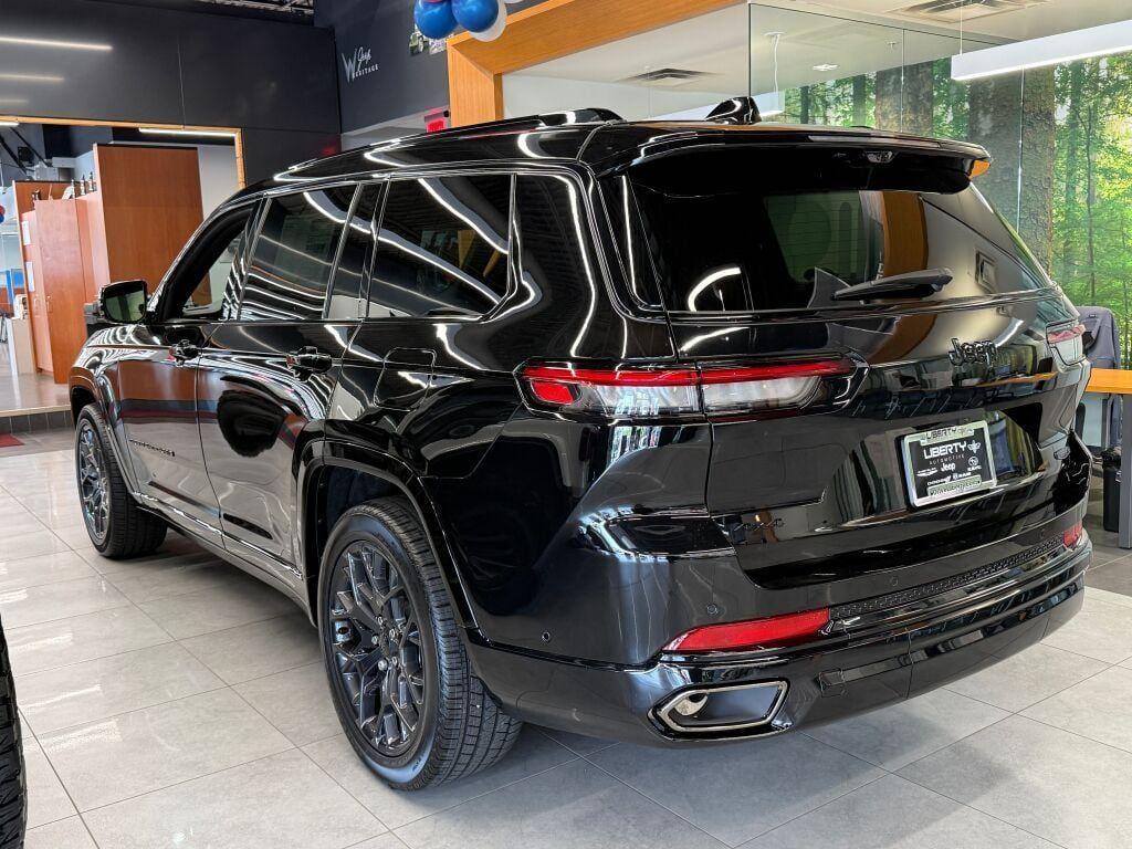 new 2025 Jeep Grand Cherokee L car, priced at $66,341