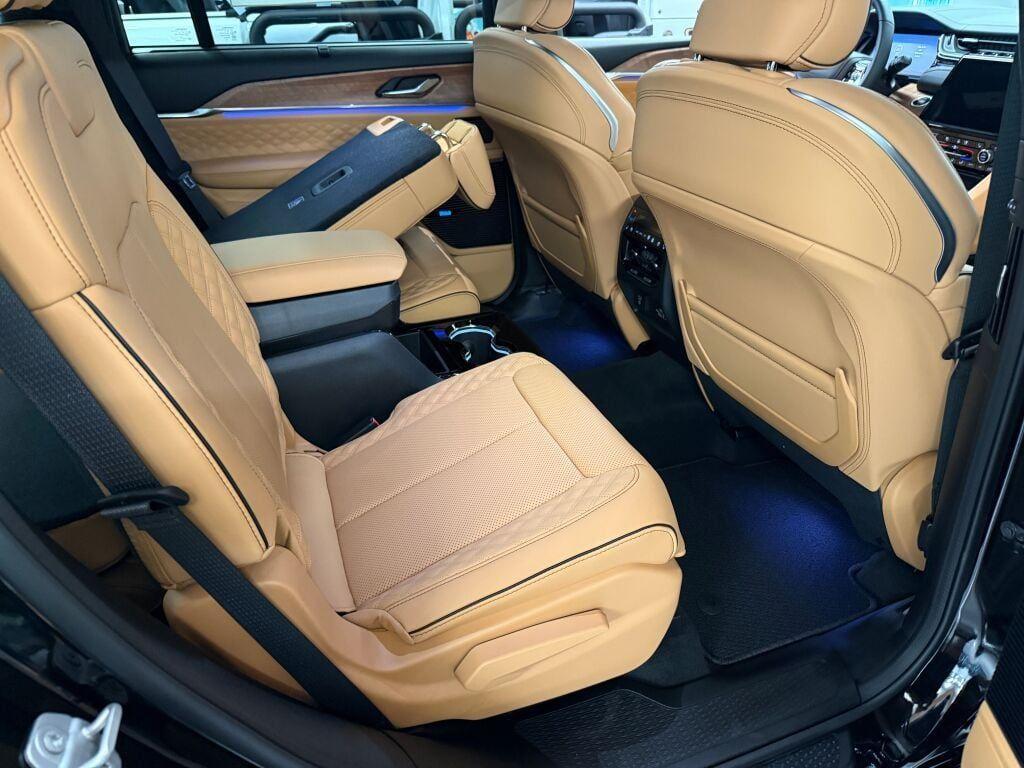 new 2025 Jeep Grand Cherokee L car, priced at $66,341
