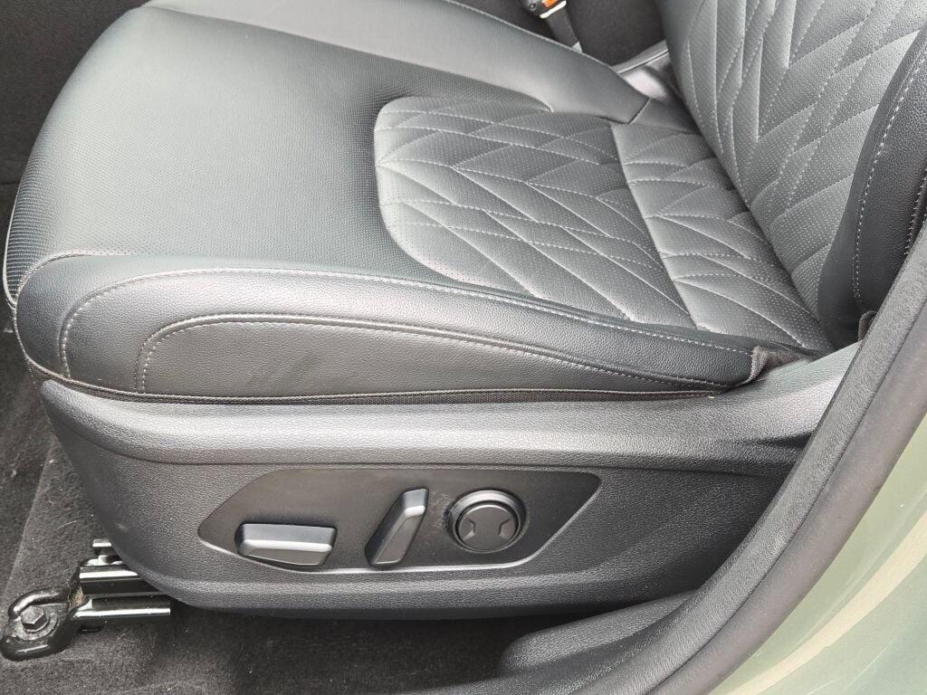 used 2023 Kia Sportage car, priced at $27,662
