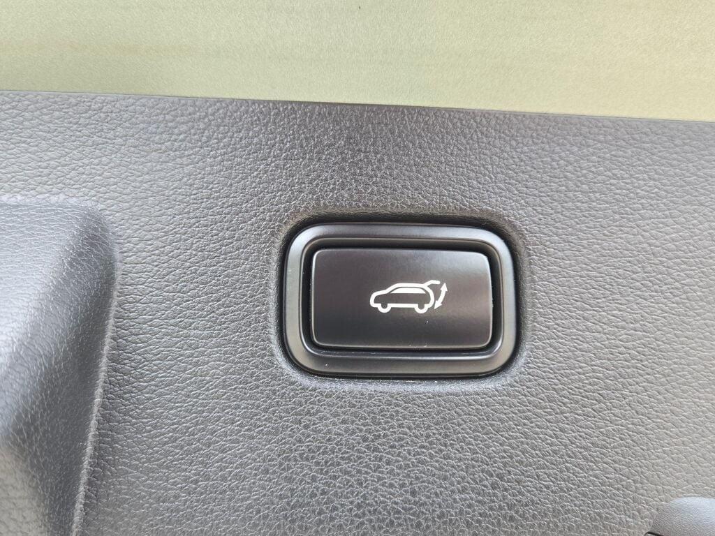 used 2023 Kia Sportage car, priced at $27,662