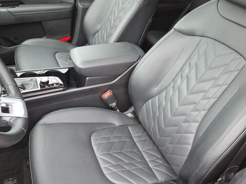 used 2023 Kia Sportage car, priced at $27,662