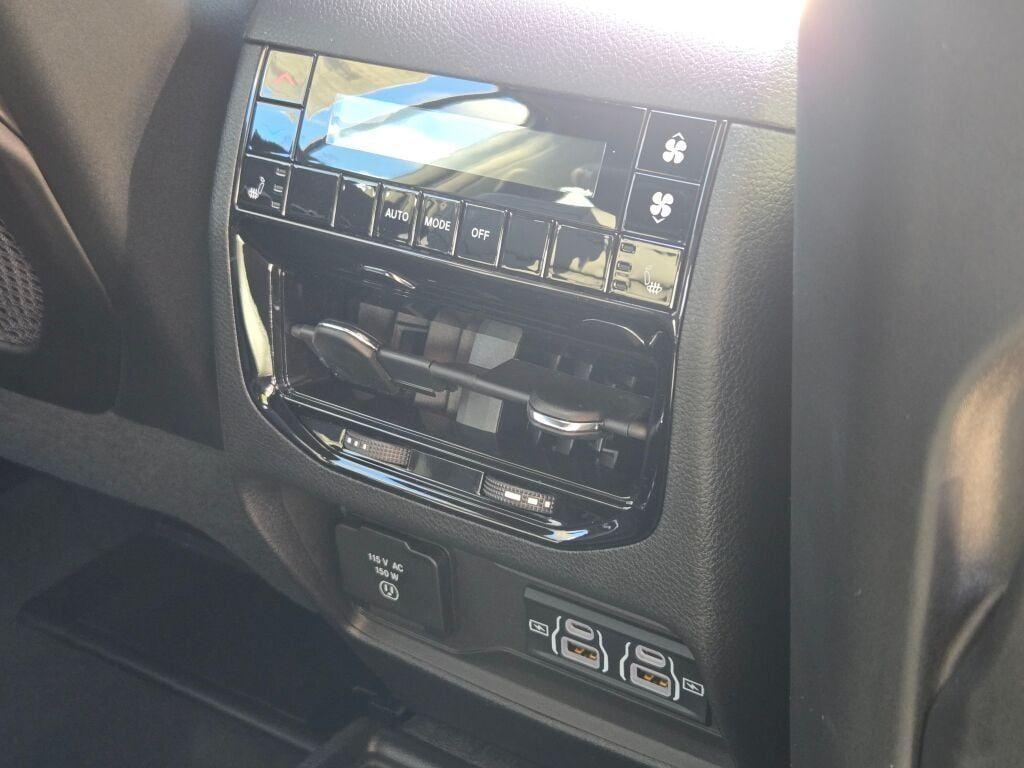 new 2025 Jeep Grand Cherokee L car, priced at $51,495