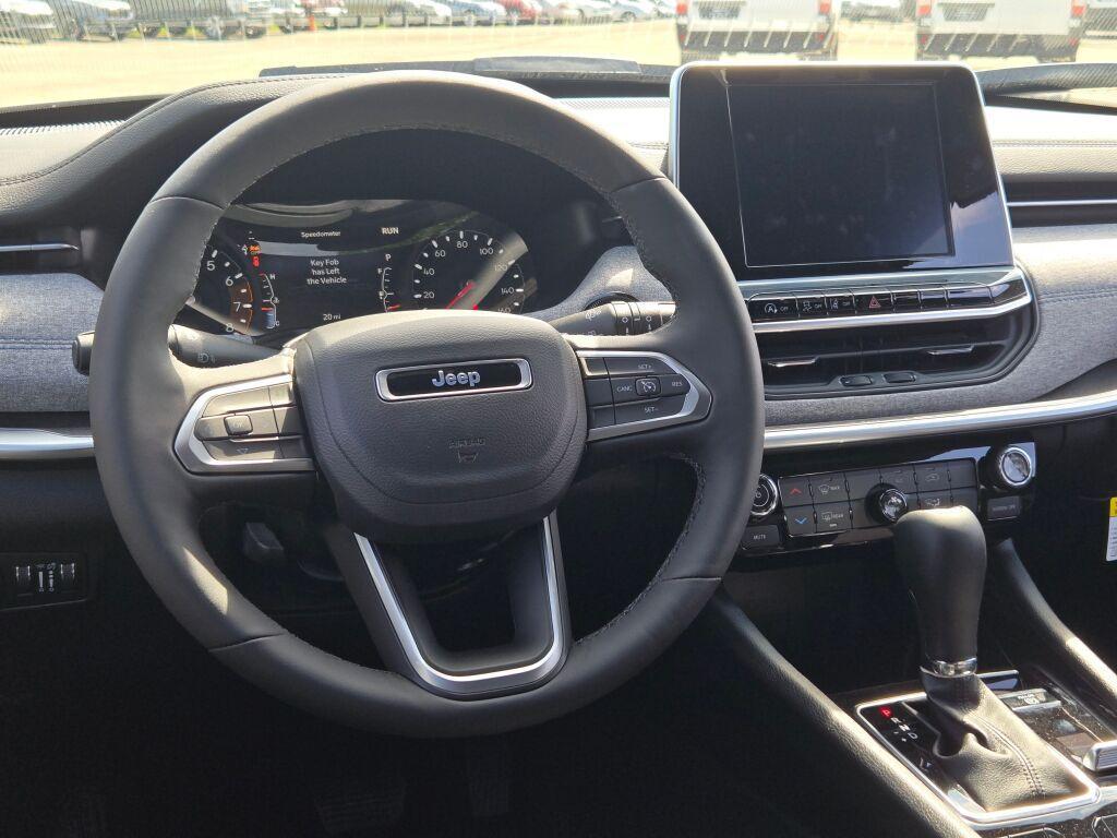 new 2025 Jeep Compass car, priced at $30,705