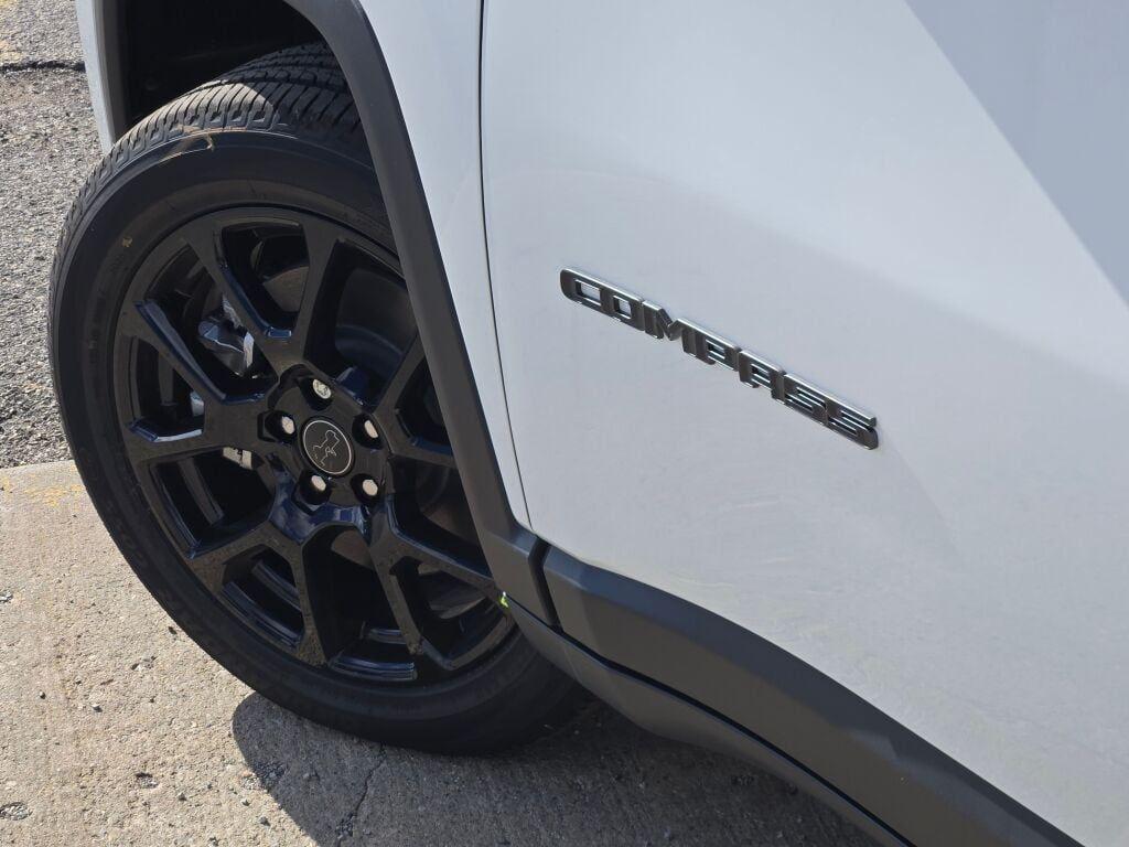 new 2026 Jeep Compass car, priced at $31,500