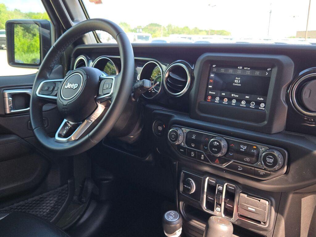 used 2021 Jeep Wrangler Unlimited car, priced at $28,930