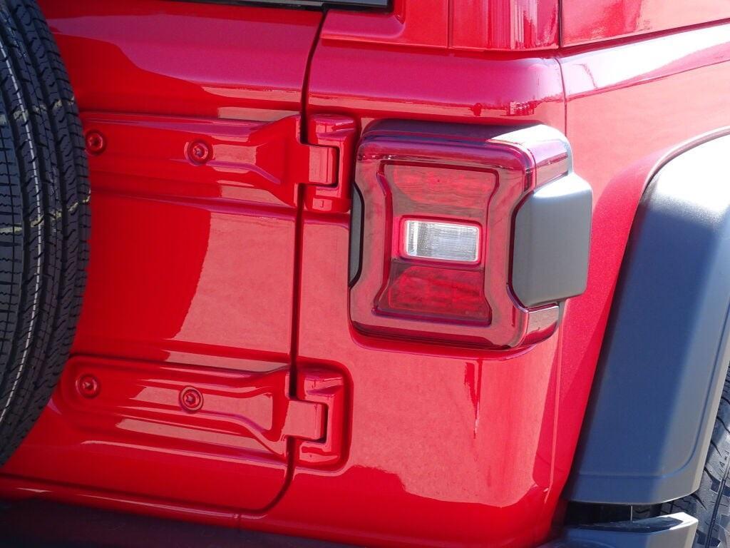 new 2025 Jeep Wrangler car, priced at $62,260