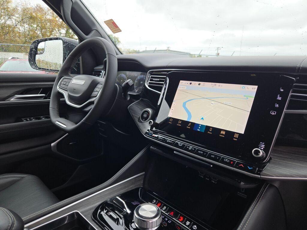 used 2023 Jeep Wagoneer car, priced at $50,653