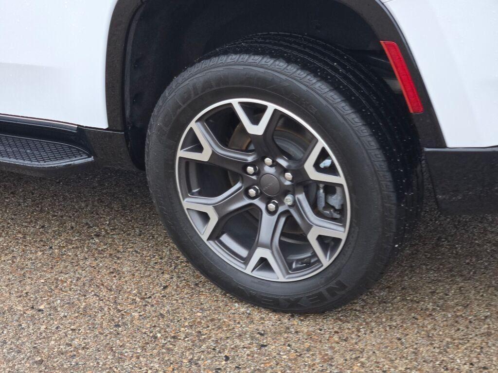 used 2023 Jeep Wagoneer car, priced at $50,653