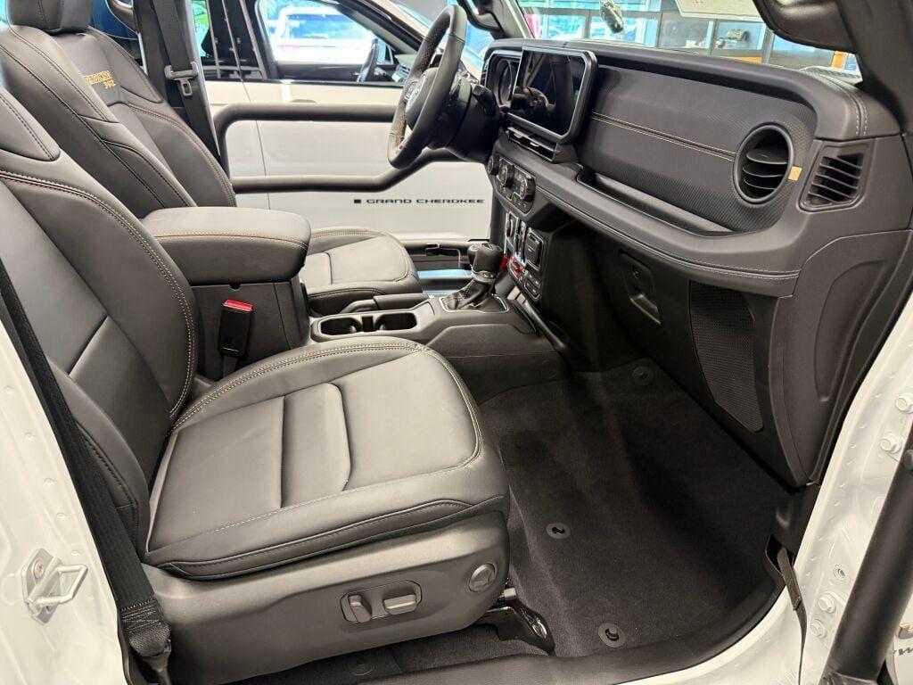 new 2025 Jeep Wrangler car, priced at $100,982