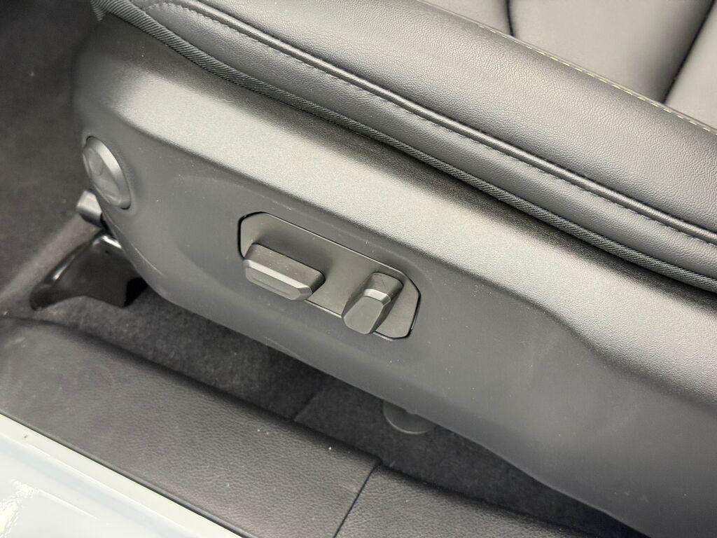 new 2025 Jeep Wrangler car, priced at $100,982