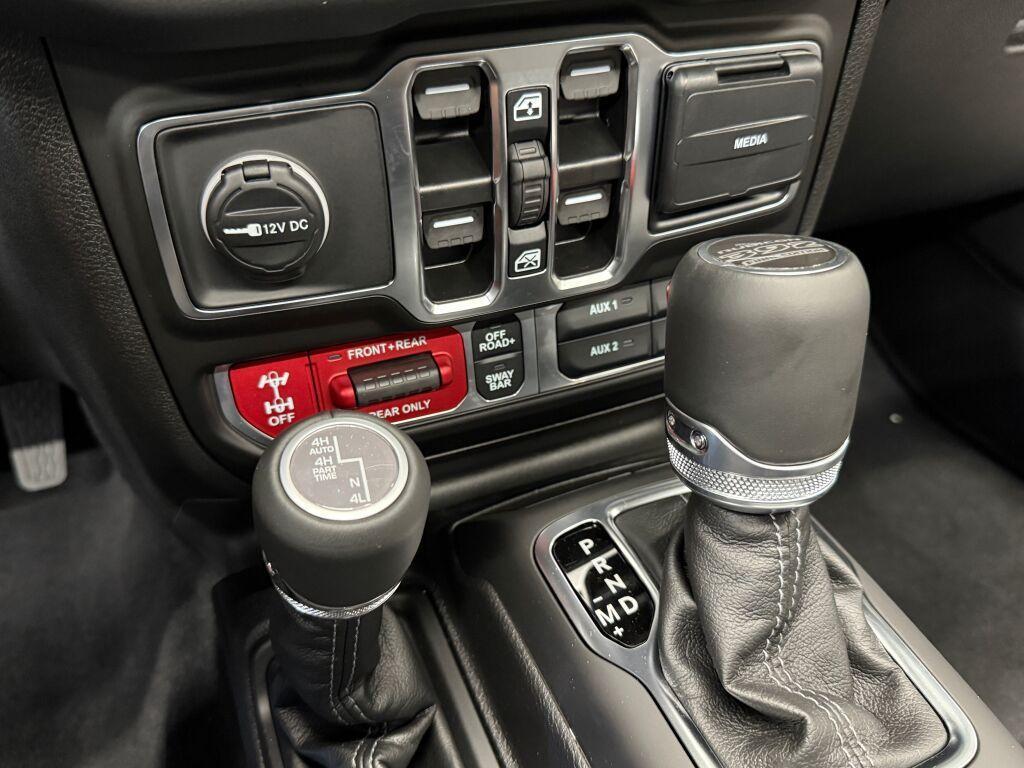 new 2025 Jeep Wrangler car, priced at $100,982