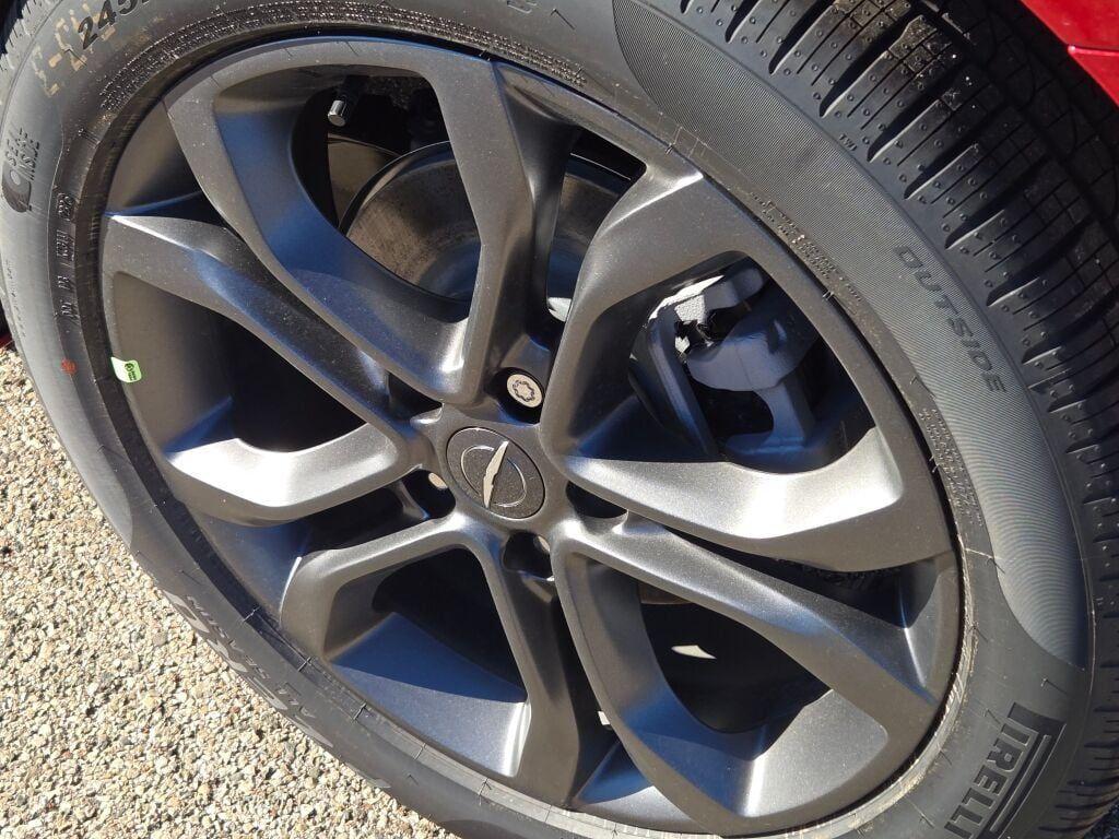 new 2026 Chrysler Pacifica car, priced at $46,155