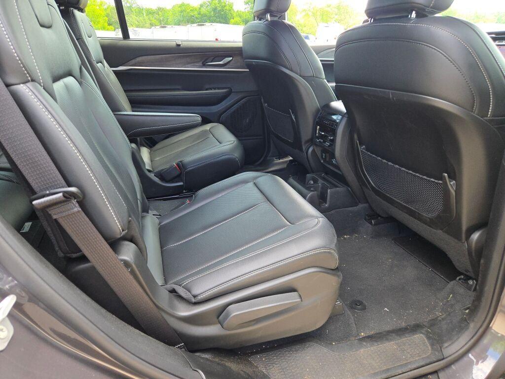 new 2025 Jeep Grand Cherokee L car, priced at $57,760