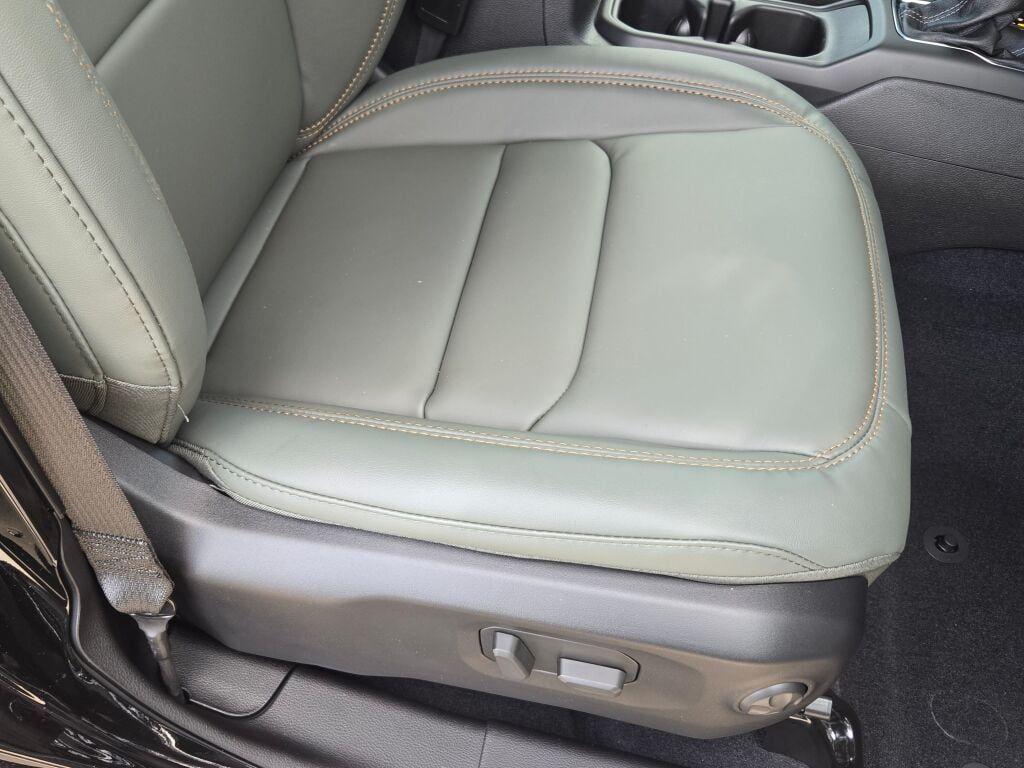 new 2025 Jeep Gladiator car, priced at $54,495