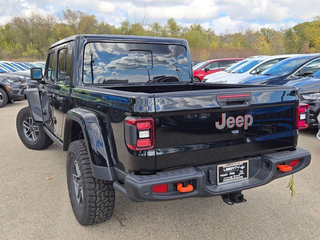 new 2025 Jeep Gladiator car, priced at $54,495