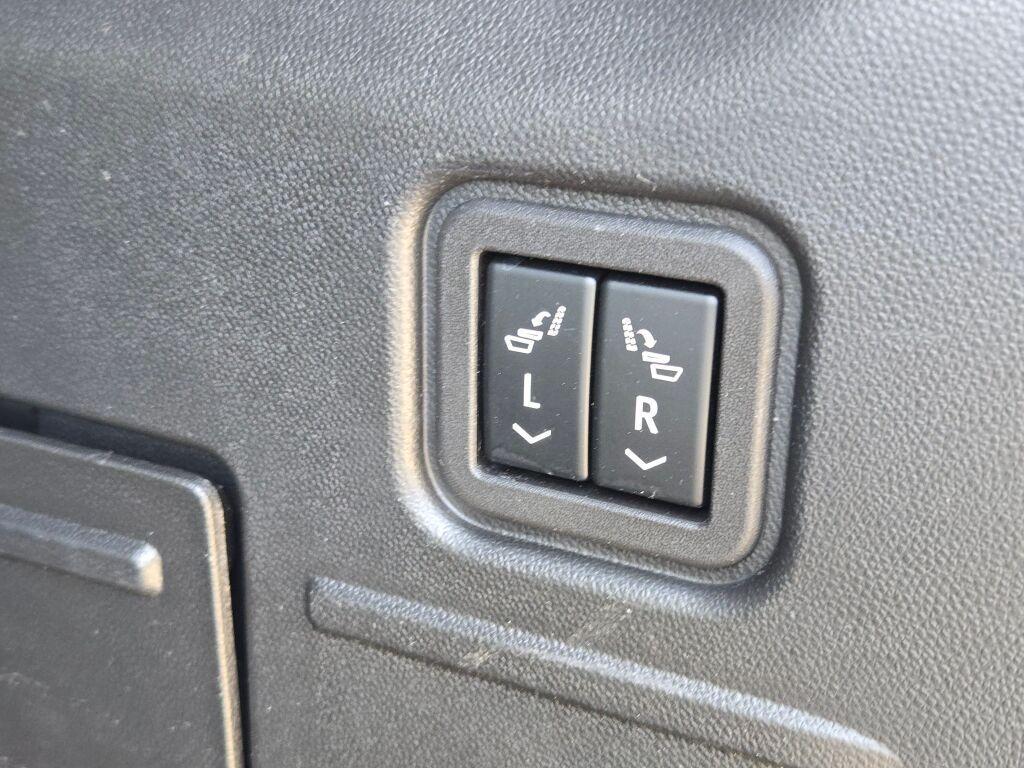 used 2025 GMC HUMMER EV SUV car, priced at $86,890