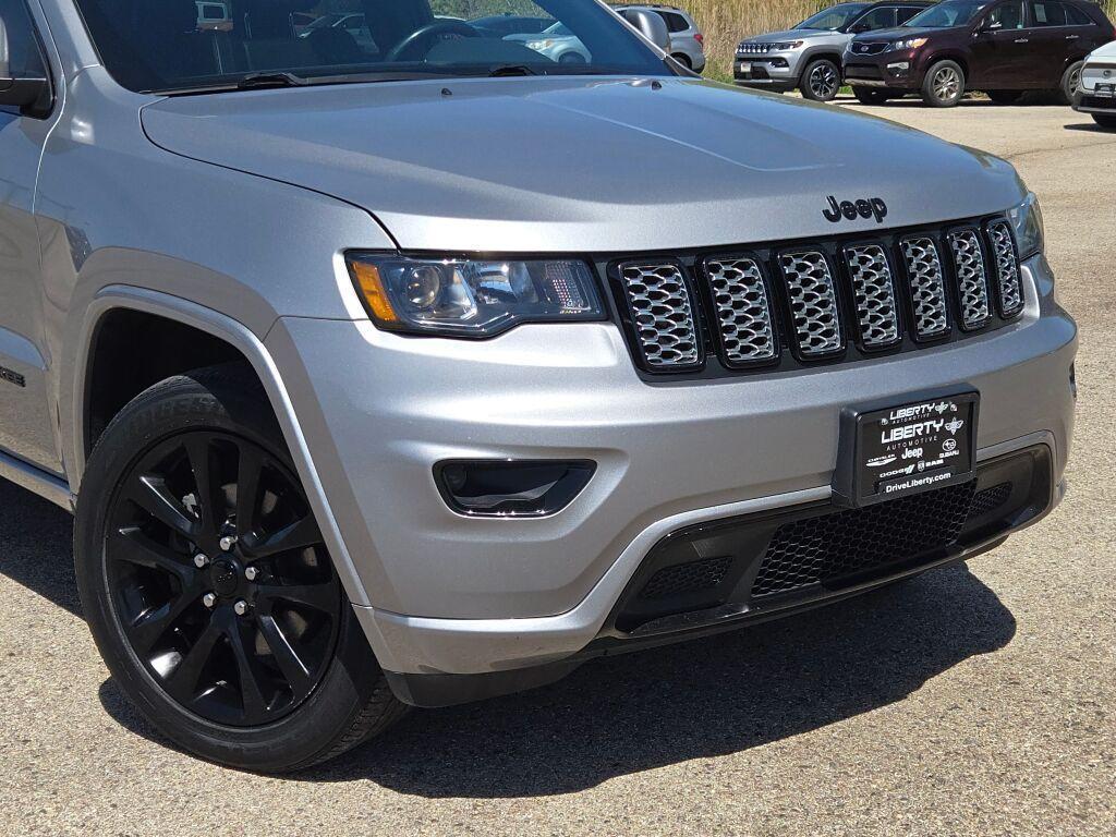 used 2019 Jeep Grand Cherokee car, priced at $17,682