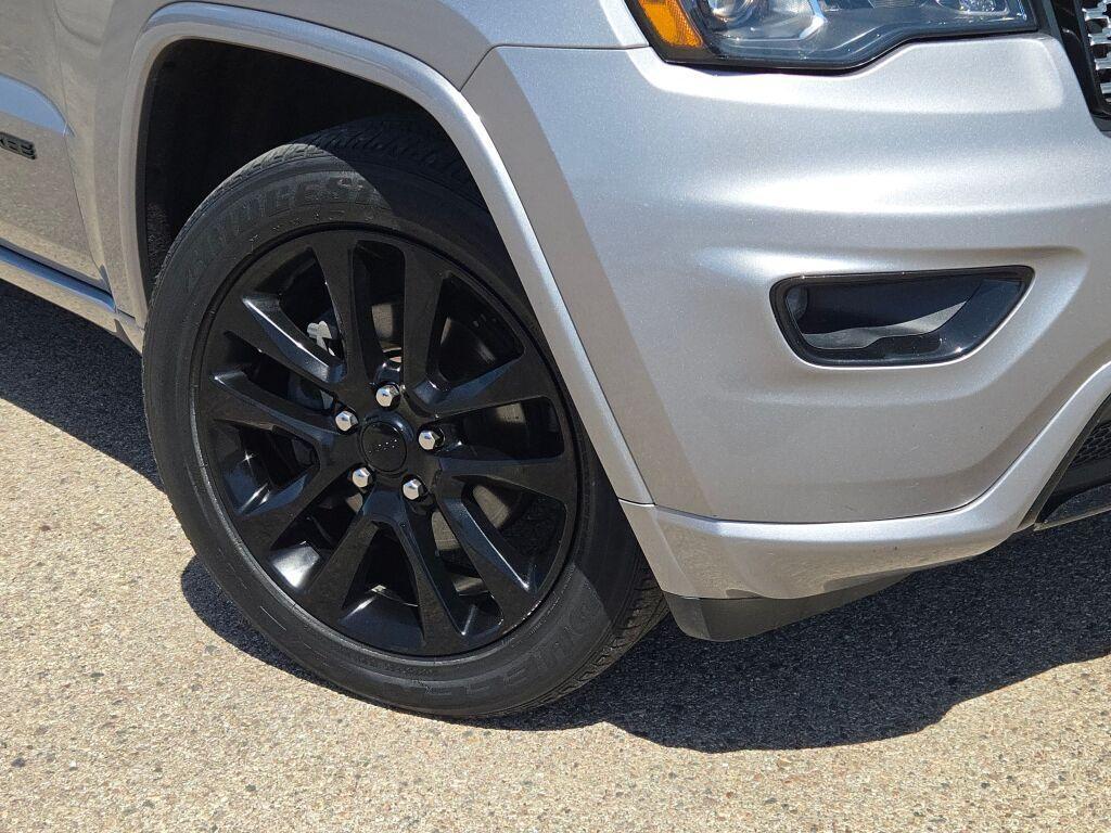used 2019 Jeep Grand Cherokee car, priced at $17,682