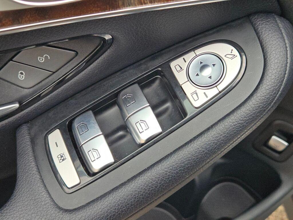 used 2018 Mercedes-Benz GLC 300 car, priced at $17,750