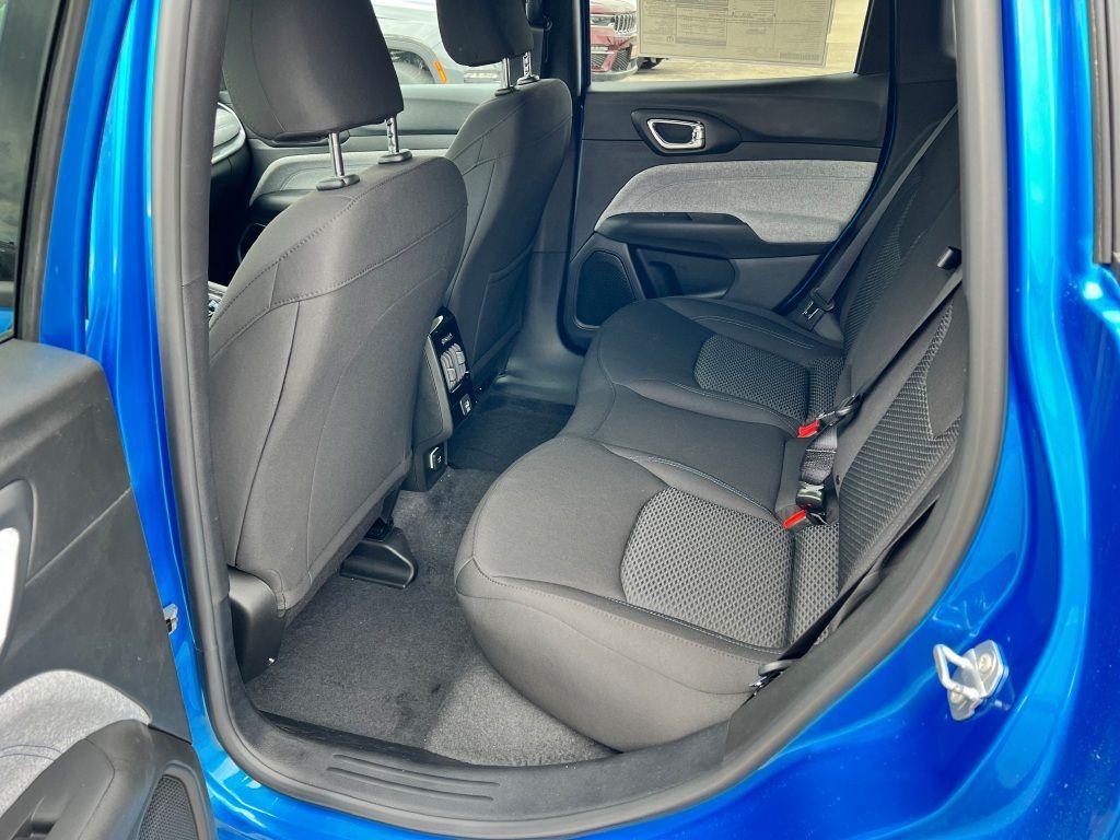 new 2025 Jeep Compass car, priced at $28,190