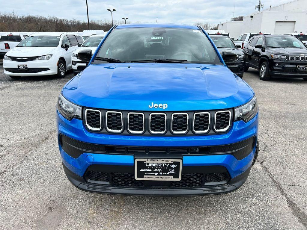 new 2025 Jeep Compass car, priced at $28,190