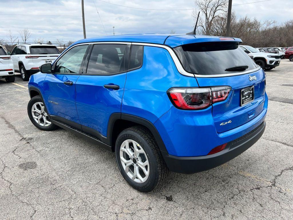 new 2025 Jeep Compass car, priced at $28,190