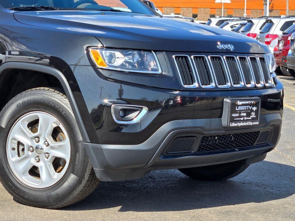 used 2015 Jeep Grand Cherokee car, priced at $13,317