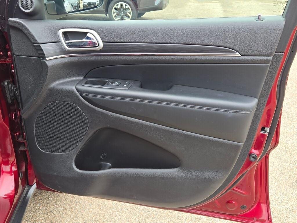 used 2022 Jeep Grand Cherokee WK car, priced at $28,167